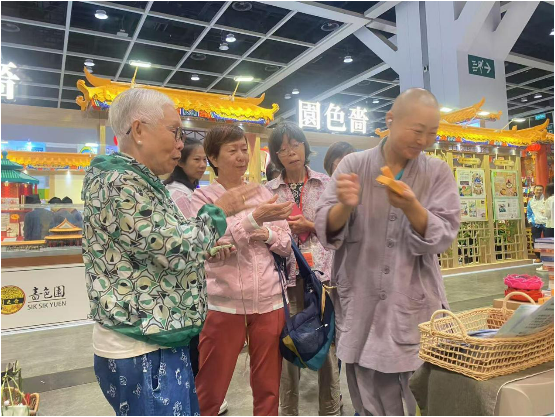 07222025年香港书展接近尾声2.png