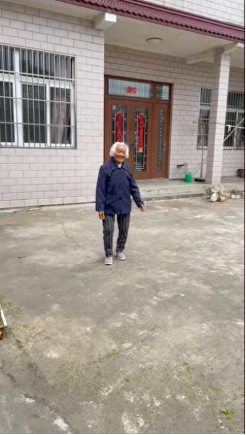 0424佛力加持！母亲腿病再次神奇康复3.png